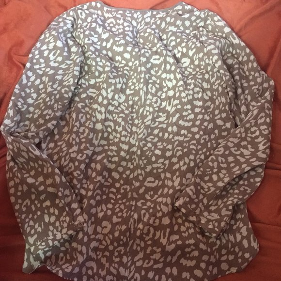 Shirt - Picture 5 of 5